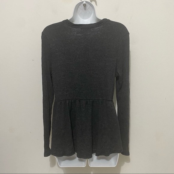 NWT Anthropologie Tla Grey Jill Babydoll Knit Lone sleeve top size small - Picture 5 of 13